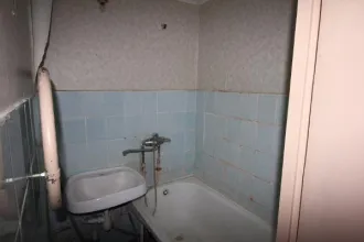 Жилое помещение 37.4 кв. м, Москва, по адресу: г. Москва, пер. Госпитальный, д. 8, кв. 79, общей площадью 37,4 кв. м (этаж № 12), кадастровый номер: 77:01:0003013:2880. Вид жилого помещения: Жилое. Общая площадь: 37.4.