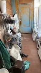 Жилой дом, Новгородская область, Шимский район, ст. Уторгош, ул Лесорубов, д. 12, кадастровый номер 53:21:0121604:241, расположенный на земельном участке по адресу: Новгородская обл, Шимский р-н, ж/д ст Уторгош, ул Лесорубов, д. 12, кадастровый номер 53:21:0121604:161.