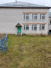 Земельный участок с нежилыми помещениями Чувашская Республика Земельный участок из земель населенных пунктов с кадастровым номером 21:15:041004:2, с расположенными на нем объектами недвижимого имущества: нежилое здание с кадастровым номером 21:15:041001:95, нежилое помещение с кадастровым номером…