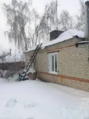Дом и участок 1706 кв.м., Алтайский край. Единый объект недвижимого имущества в виде земельного участка (22:52:090006:1) и жилого дома (22:52:090005:95), находящегося на нём, расположенных по адресу: Российская Федерация, Алтайский край, Тюменцевский р-н, п. Королёвский, ул Вылковская, д. 18…