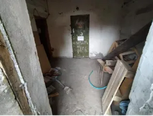 Нежилые помещения цокольного этажа пятнадцатиэтажного жилого здания по адресу: Республика Башкортостан, г. Уфа, Ленинский район, ул. Карла Маркса, 53. Площадь объекта: 37,7 кв.м. Этаж / этажность: цоколь / 15. Высота помещений: 3м, наличие коммуникаций: центральное отопление, электроснабжение…