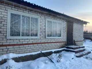 Дом 71,3 кв.м и участок 1564 кв.м, Челябинская область, Троицкий р-н, с. Клястицкое дом 71,3 кв.м и земельный участок 1564 кв.м в Челябинской обл. еще дом 71,3 кв.м и земельный участок 1564 кв.м в Челябинской обл. еще земельный участок с кадастровым номером: 74:20:1606001:12, площадью: 1 564 кв.м…