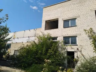 Незавершенное строительство 1327.7 кв.м в Ульяновской области. Объект незавершённого строительства площадью 1 327,7 кв. м с кадастровым номером 73:24:030101:7623, расположенного по адресу: Ульяновская область, г. Ульяновск, Засвияжский район, ш. Московское, д. 52А. Предельные параметры застройки…