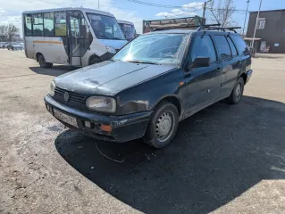 Volkswagen Golf 1996 года выпуска, VIN WVWZZZ1HZTW195215.
