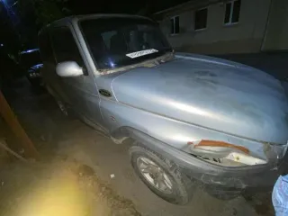 Легковой автомобиль универсал ТагАЗ KJ Tager 2010 года выпуска, государственный регистрационный номер A884OT161, VIN X7MT3B1EPAM007863, серого цвета. Имеются повреждения передней части бампера и правого переднего крыла. Адрес местоположения: Ростовская область, город Аксай, улица Советская, дом 79.