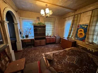 Дом 49,6 кв.м и участок 300 кв.м, Тула. Земельный участок с кадастровым номером:71:30:030106:917, площадью: 300 кв.м., и жилой дом с кадастровым номером: 71:30:030101:420, площадью: 49,6 кв.м, расположенные по адресу: РОССИЯ, Тульская область, Тула, Осташева, д.89а