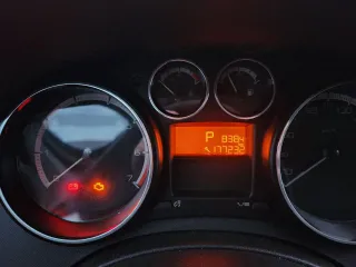 Peugeot 308 2011 года выпуска, VIN Z8T4C5FS9BM004795.