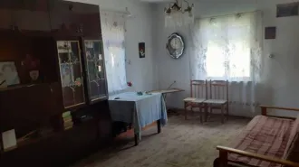 Дом 59,8 кв.м и земельный участок 2545 кв.м, Республика Хакасия, 1/2 доля дома и 1/2 доля земельного участка. Земельный участок, площадь 2545 +/- 35 кв.м., адрес (местонахождение): Россия, Республика Хакасия, Усть-Абаканский район, п. Уйбат, Мира, дом 10, кадастровый (условный) номер…