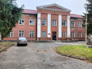 Здание нежилое (штаб-управление), кадастровый номер 73:24:010101:11802, количество этажей: 2, площадь 851 кв.м., адрес: г.Ульяновск, войсковая часть 34236 (хозяйственное ведение).