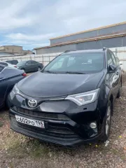 Toyota RAV4, 2018 года, 146 лс, 110000 км, АКПП. Автомобиль, марка TOYOTA, модель RAV 4, год выпуска 2018, VIN XW7RDREV10S043280. Пробег автомобиля указан примерный. Точный пробег на момент начала торгов неизвестен.
