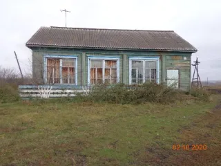 Нежилое здание с земельным участком Нежилое здание, назначение: нежилое, количество этажей, в том числе подземных этажей: 1, в том числе подземных 0, общая площадь 109,1 кв.м., кадастровый номер: 24:18:3103001:521; адрес объекта: Российская Федерация, Красноярский край, Канский район, д…