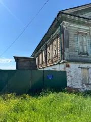 Нежилое здание 436.8 кв.м, Тюменская область, г. Тобольск, ул. Пушкина, 38. Назначение: нежилое. Количество этажей: 2, подземных: 0. Общая площадь: 436.8 кв.м. Кадастровый номер: 72:24:0602011:188. В составе объекта учитывается движимое имущество - информационная табличка «Жилой дом». Объект…