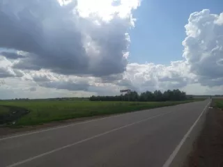 Право долгосрочной аренды земельного участка общей площадью 1 100 485 кв.м, кадастровый номер 02:47:000000:1823, адрес: Местоположение установлено относительно ориентира, расположенного в границах участка. Почтовый адрес ориентира: Республика Башкортостан, р-н. Уфимский, с/с. Николаевский, д…