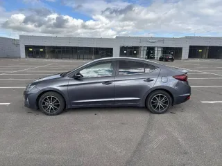 Hyundai Elantra 2019, автомобиль марки Hyundai модель Elantra, 2019 г.в., VIN-номер XWEDC41FBL0007222 (предмет залога ПАО "Совкомбанк"). С имуществом можно познакомиться: звонить по будням с 09:00 до 18:00 по телефону +79872540172 для согласования времени и обстоятельств осмотра по предварительной…