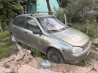 Lada Kalina 2008 года, 89 лс, 300000 км, VIN: XTA11184080166936, госномер: Р426АВ40, мощность 65,0 кВт / 89,0 л.с., цвет кузова: Светло-зеленый, СТС: 99 26 094363. Имущество НЕ НА ХОДУ.