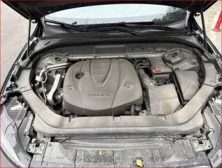 Volvo XC60 2019 года, 164 лс, 240425 км, АКПП, VIN YV1UZADUDK1357228