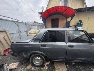 ВАЗ 2107, 2010 года, 72 лс, 21869 км. Легковой автомобиль, LADA, 210740, ХТА210740А2967120, год выпуска 2010, г/н Т682АО154, пороги гнилые, дно гнилое, двери побитые, двигатель требует капитального ремонта, ходовая часть требует ремонта, пробег не работает спидометр, замена патрубков всех…