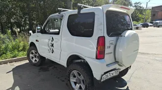SUZUKI Jimny 2008, автомобиль марки SUZUKI модель Jimny; номер шасси JB23W-538034; год выпуска: 2008. Имущество находится на хранении у должника, ознакомиться с ним возможно по месту его нахождения по предварительной записи у организатора торгов строго в будние дни с 10:00 до 17:00 по местному…