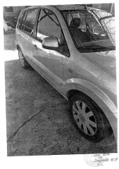 Ford Fusion 2010 года, серого цвета, госномер А335ВО92, VIN: WF0UXXGAJUAB88101. Состояние хорошее. Имеются царапины на заднем бампере слева и многочисленные сколы с царапиной на переднем капоте. Салон и шины в хорошем состоянии. Пробег 176013 км. Автомобиль на ходу.