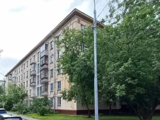 Продажа имущества, находящегося в собственности города Москвы, жилое помещение по адресу: г. Москва, ул. Октябрьская д. 56,  корп. 2, кв. 26, общей площадью 56,3 кв. м, (Этаж № 2), кадастровый номер: 77:02:0024019:1482 Продажа имущества, находящегося в собственности города Москвы, жилое помещение…