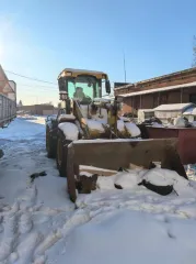 Погрузчик XCMG LW300FN, зав. № XUG0300FCHCB01437, год выпуска 2017, цвет желтый, гос. номер 38 АА 0864. Требуется ремонт головок блока цилиндра.
