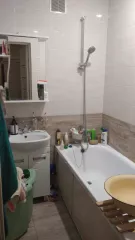 2/4 доли в праве на жилое помещение (квартиру), кадастровый номер: 11:20:0601002:460, назначение объекта недвижимости: жилое, площадь: 44 м кв., вид права, доля в праве: общая долевая собственность 
Адрес: Республика Коми, г. Ухта, ул. Совхозная, д. 64, кв. 4