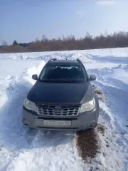 Subaru Forester, 2012 года, 171 л.с. Марка и модель: SUBARU FORESTER, год изготовления ТС: 2012, двигатель: FB25 R385059, мощность 171 (126) л.с., VIN №: JF1SHMLW4CG311592, серия и номер ПТС: 25УР 648016. Автомобиль находится в залоге у ООО МФК «ПСБ Финанс».