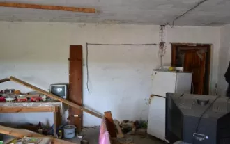 Недвижимое имущество: (1) Сооружение, 24:12:0380107:501, Нежилое (сооружение), склад временного содержания, Красноярский край, Енисейский район, с. Верхнепашино, ул. Советская, 1В/8, 641 кв. м; (2) Здание, 24:12:0380107:512, Нежилое, 663148, Россия, Красноярский край, Енисейский район, с…
