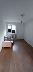 Квартира, 29,9 м², Калужская обл., г. Жуков, ул. Юбилейная, д. 1, кв. 1, кад. № 40:07:110517:912. Находится в залоге у ПАО Сбербанк на основании договора №341514 от 15.04.2021.