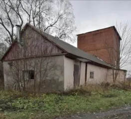 Ярославская область, Переславский район, с. Гагаринская Новоселка, ул. Садовая, д. 15. В составе: здание бани, кадастровый номер: 76:11:010101:919, назначение: нежилое, количество этажей: 1, в том числе подземных 0, площадь: 110,1 кв. м; земельный участок, кадастровый номер: 76:11:043401:76…
