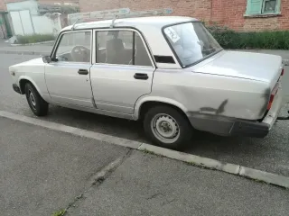 ВАЗ 2107, 2011 автомобиль марки ВАЗ модель 2107 2011 г.в. VIN-номер XTA210740B3055288, цвет светло серебристый металик. Является предметом залога ПАО Совкомбанк. С предметом торгов можно ознакомиться по адресу: Республика Адыгея, г. Майкоп, ул Кужорская д. 128, по предварительной записи по…