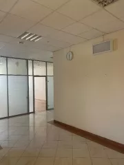 Нежилое помещение №1, назначение: нежилое, пл. 1480,1 кв.м., кад. №34:34:040007:1651, этаж №: подвал на отм. -4,950, 1,
Право общей долевой собственности, в размере 28337/914100 долей на земельный участок, категория земель: земли населенных пунктов - для эксплуатации административного комплекса…