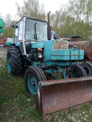 трактор колесный ЮМЗ-6КЛ год выпуска 1990, заводской номер 690730, цвет – бело-зеленый, мощность двигателя 44.5 (60) л.с., государственный регистрационный знак – 7008МО43 
Год выпуска: 1990 
Марка: ЮМЗ-6КЛ 
Модель: ЮМЗ-6КЛ 
VIN (заводской) номер: 690730 
Назначение: универсальные…