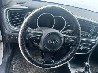Kia Optima 2015 года, 150 л.с., 200000 км, VIN XWEGM419AF0000360, ПТС 9969 №943226, в залоге у Банк ВТБ (ПАО), требует незначительного вложения.