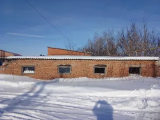 Здание свинарник 55.1 кв.м Оренбургская область. Здание (свинарник), общая площадь 55,1 кв.м., количество этажей: 1, в том числе подземных 0, назначение нежилое, кадастровый номер: 56:16:1002020:220, местоположение: Оренбургская область, Курманаевский район, с. Курманаевка, улица Степана Разина…