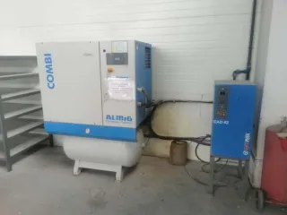 Осушитель CAD 42; Паллетоупаковщик Simply MB d. 1650 h. 2200; Тележка гидравлическая Prolift CW20 со встроенными электронными весами; 1.514-107 подметальная машина КМ 70/20 С; IVS 100/55 пылесос промышленный 1.573-722 в комплекте с аксессуарами; Поломоечная машина Karcher 50/50 C Classi; Шкаф…