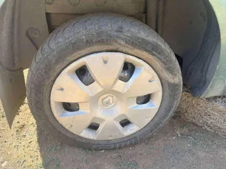 Renault Megane 2006 года, 113 л.с., пробег 230428 км. VIN: VF1LM1B0E36446422.