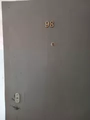 Двухкомнатная квартира, общей  площадью 46,4 м2 , расположенная по адресу: Российская Федерация,  Пермский край, городской округ Лысьвенский, город Лысьва, улица  Чапаева, дом 17, квартира 98, кадастровый номер: 59:09:0013202:781