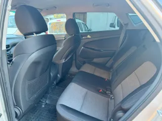 Автомобиль легковой универсал, Hyundai Tucson Хендэ Туксон, 2019 года выпуска, VIN: XWEJ3813BK0004450, цвет серебристый, рабочий объем двигателя: 1999 см3, мощность двигателя: 149 л.с.(109,6 кВт), тип двигателя: бензиновый на бензине, экологический класс: пятый, изготовитель ТС (страна) ООО Эллада…