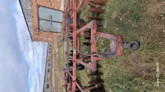 Культиватор БДТ красный