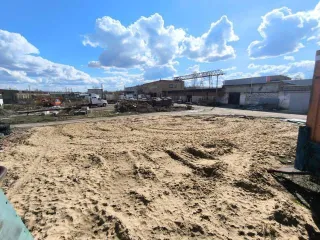 Помещения и земельный участок 3543 кв.м., Республика Коми. Земельный участок (к/н 11:20:0606003:686, адрес: Российская Федерация, Республика Коми, городской округ Ухта, г. Ухта, ул. 8 Марта), Нежилое помещение (к/н 11:20:0606004:298, адрес: Республика Коми, г.Ухта, ул.8-ое Марта, 20, объект № 6)…