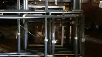 Пластиковые окна разных размеров: 1290х2840 (профиль 60 мм, ламинация коричневая внешняя, СПО-24, бронза), 1440х2070 (профиль 60 мм, ламинация коричневая внешняя, СПО-24, бронза), 1400х1270 (профиль 60 мм, ламинация внешняя граффит, СПД 32, без стекол), 1620х1670 (профиль 60 мм, ламинация внешняя…