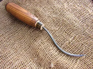 Имущество вещевой службы. Высвобождаемое движимое военное имущество (приложение №1).