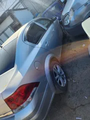 Opel Astra 2012 г.в., госномер С 722 УУ 05, серебристый цвет, VIN XWF0AHL69C0016453, объем двигателя 1598.0 куб. см., мощность 116.0 л.с., находится в г. Дербент, Республика Дагестан на штрафной стоянке ССП.