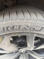 Audi RS Q8, 2021, 599 лс, 195539 км, полный привод, АКПП, VIN WUAZZZF14MD040617, ГРЗ О515АВ550. Автомобиль требует проведения комплексного ТО. Из тех недочетов - двигатель "ест" масло, уровень охлаждающей жидкости регулярно падает из за попадания/смешивания с маслом двигателя (из за перегрева…