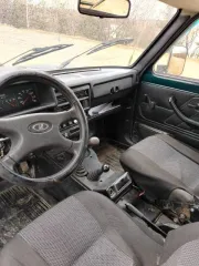 ВАЗ 2121 (4x4), 2008 года, 80,9 л.с., 108524 км, полный привод. Легковой автомобиль, марка: LADA 212140, модель: LADA 4Х4, год изготовления: 2008, VIN: XTA21214081889481, госномер: В882НУ11.

Проводились работы по замене передней части кузова: замена порогов, тормозных колодок. Требуется замена…