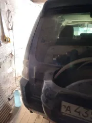 Автомобиль Mitsubishi Pajero 3.8 LWB, 2008 г.в., VIN JMBLYV97W8J001301, цвет синий.