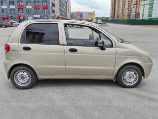 Daewoo Matiz MX 2013 года выпуска, цвет бежевый. VIN: XWB4A11EDDA562402, госномер Х870ТС72. Шасси (рама) отсутствует. Паспорт ТС 72 МК № 655139. Транспортное средство в залоге. Осмотр по предварительной договоренности.