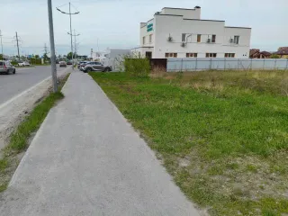 Земельный участок 1001 кв.м., Тюмень, ул. Губернская, участок 68 с кадастровым номером 72:17:1313003:542, площадью 1001 +/- 11 кв.м., категория земель: земли населенных пунктов, виды разрешенного использования: Магазины. Общественное питание, адрес: РФ, Тюменская область, город Тюмень, улица…