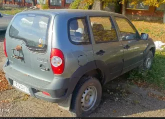 Chevrolet Niva 2015 года, VIN X9L212300F0567891, госномер У 872 СН 116 RUS. Цвет темно-серый металлик. Модель двигателя 2123, номер двигателя 0700087. Бензиновый двигатель объемом 1690 куб.см, мощность 79,6 л.с. Разрешенная максимальная масса 1860 кг, масса без нагрузки 1410 кг…